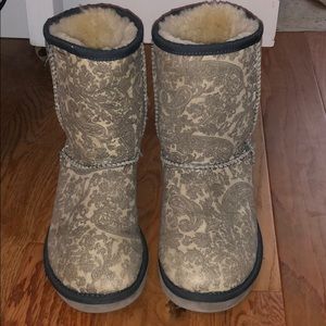 Ugg Boots-Paisley